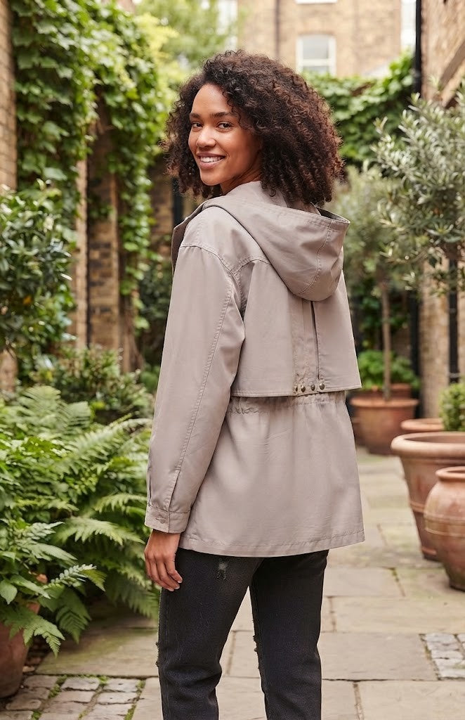 Bond & Taylor Pre-Loved Lightweight Hooded Utility Jacket - Size Small