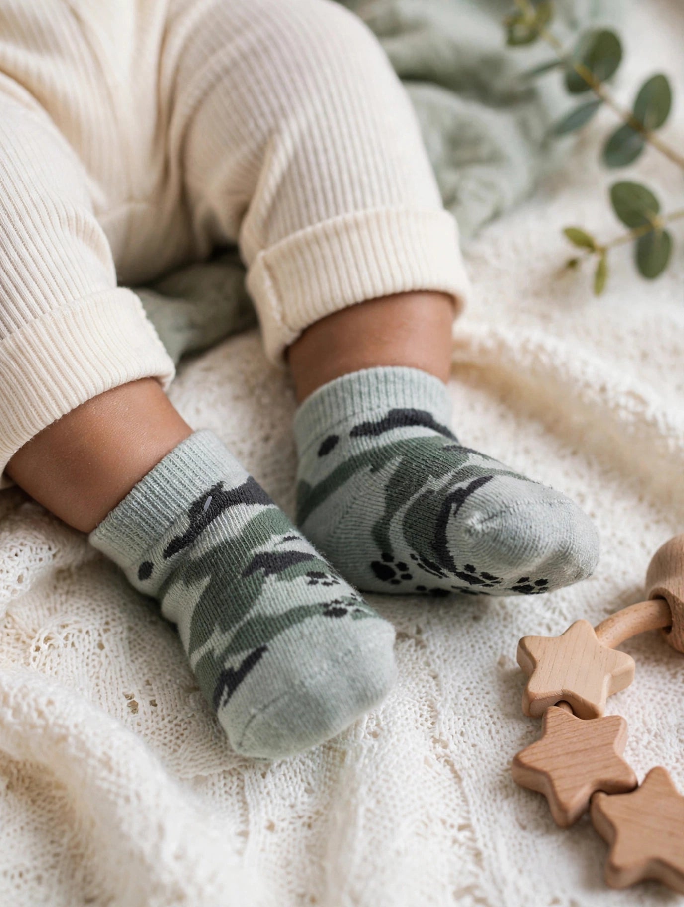 JollyTots Newborn Baby Socks - 2 Pack Grey Camo & Solid Grey with Paw Prints - Size 0 to 3 Months