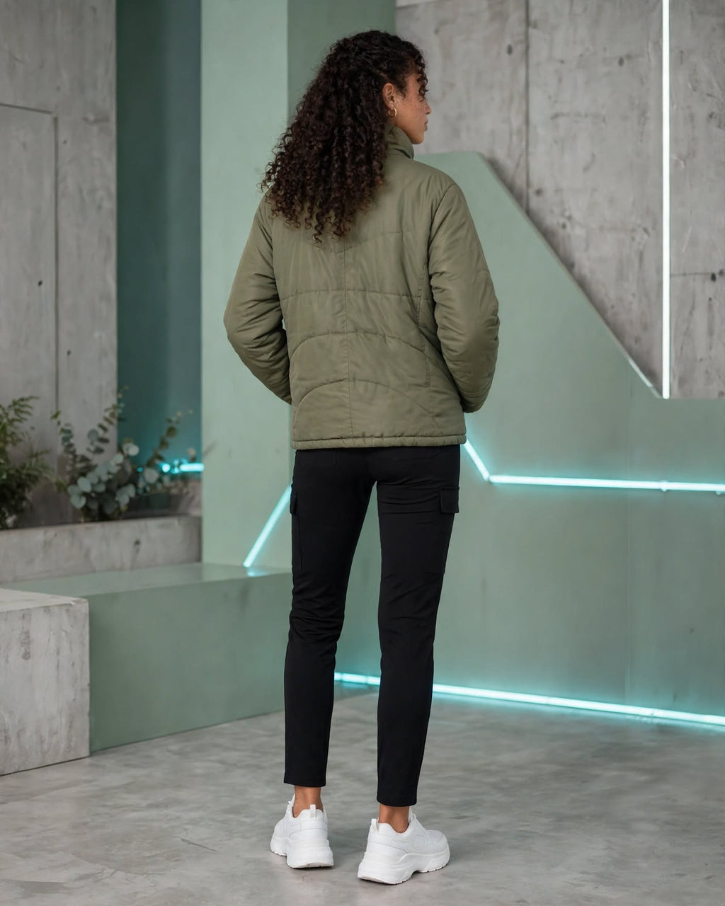 Jet Casuals Olive Green Quilted Puffer Jacket - Size 14