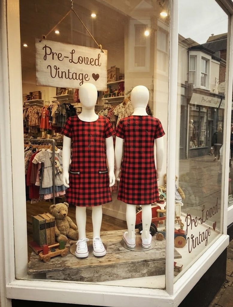 Pre-Loved Girls' Red & Black Buffalo Check Shift Dress – Size 11-12 Years