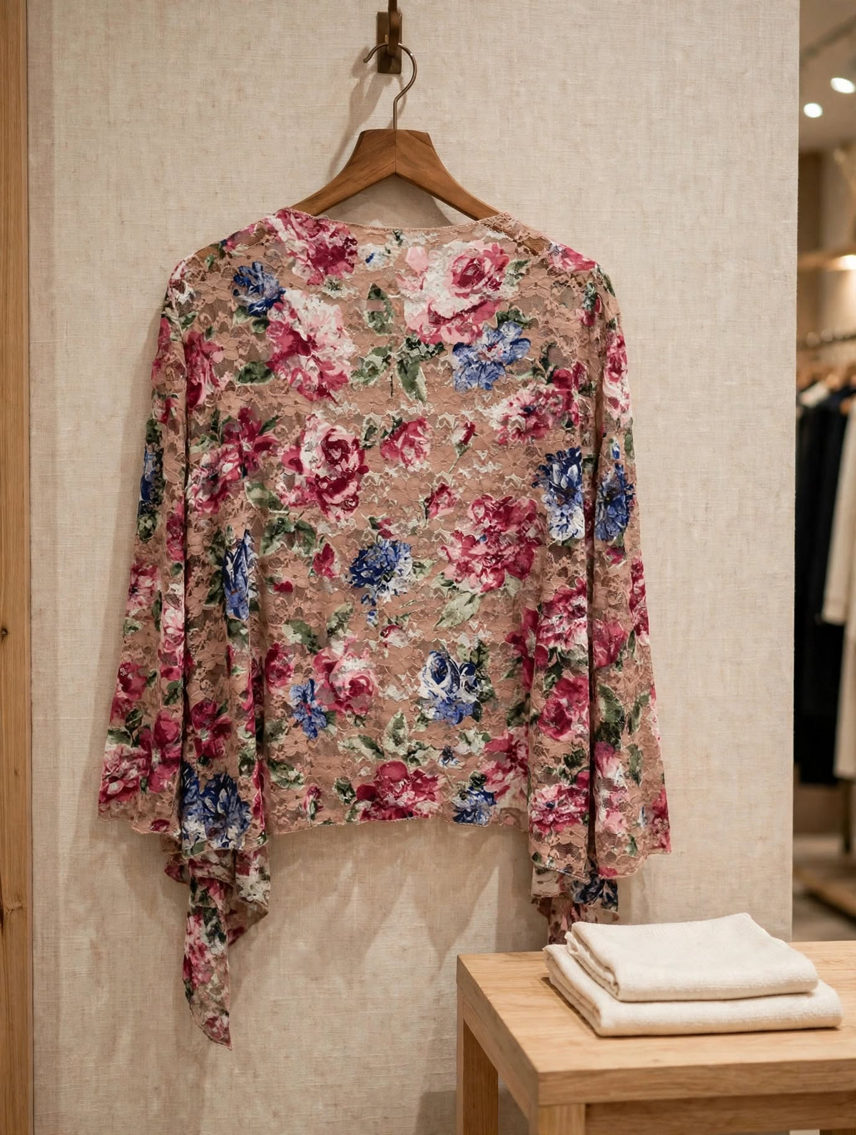 Floral Lace Open-Front Kimono - Size Small
