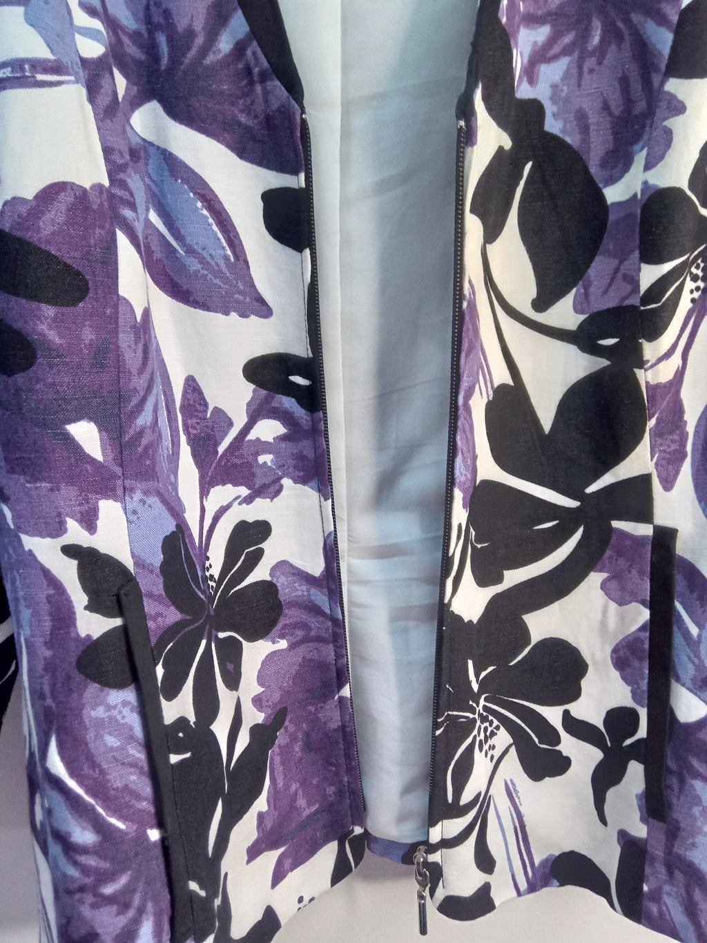 Truworths Floral Open-Front Blazer Jacket in Purple & Black