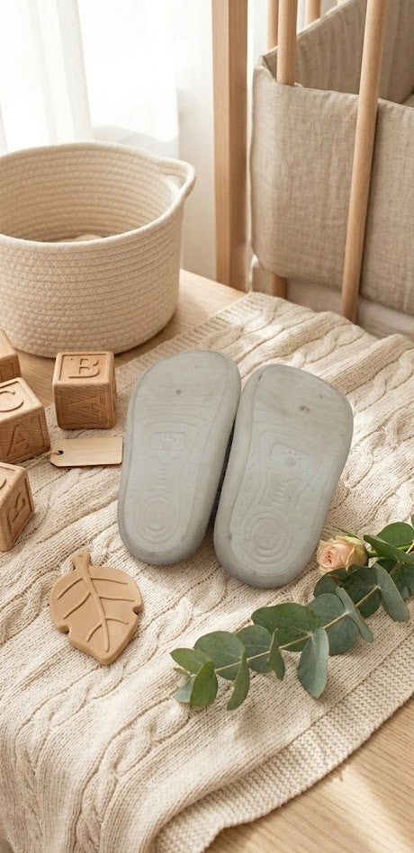 Tiny Tots Baby Knit First-Walkers | Pick n Pay Clothing | Size 4