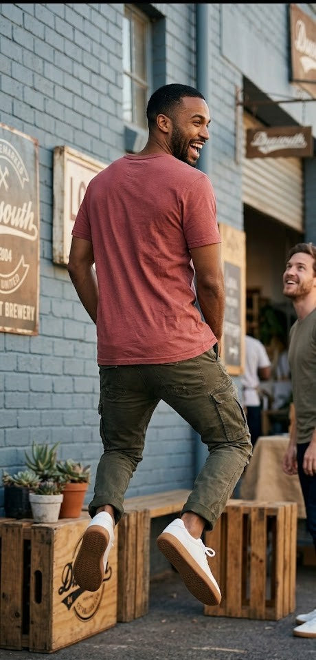 Duesouth Men’s Vintage Graphic Tee – Rose Rust