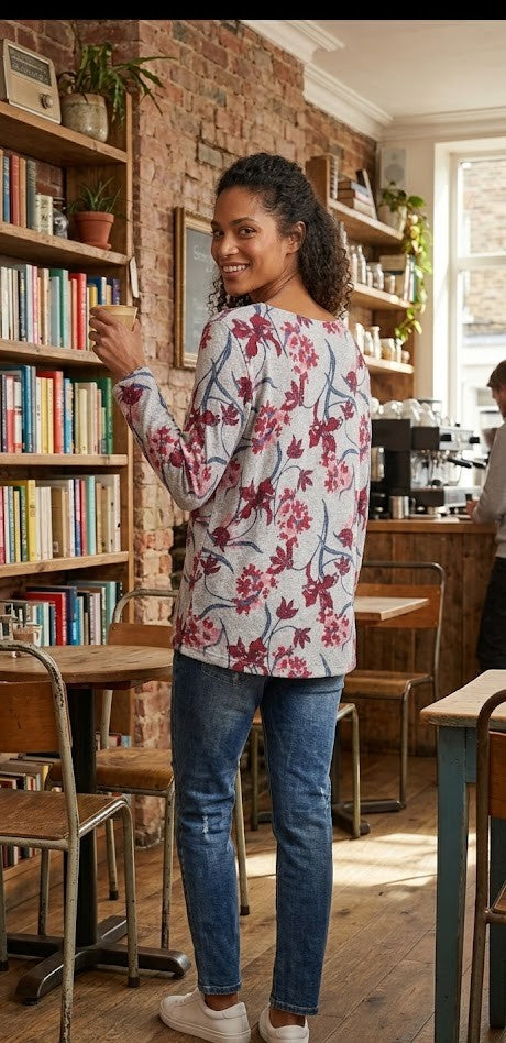 Floral Long Sleeve Knit Blouse