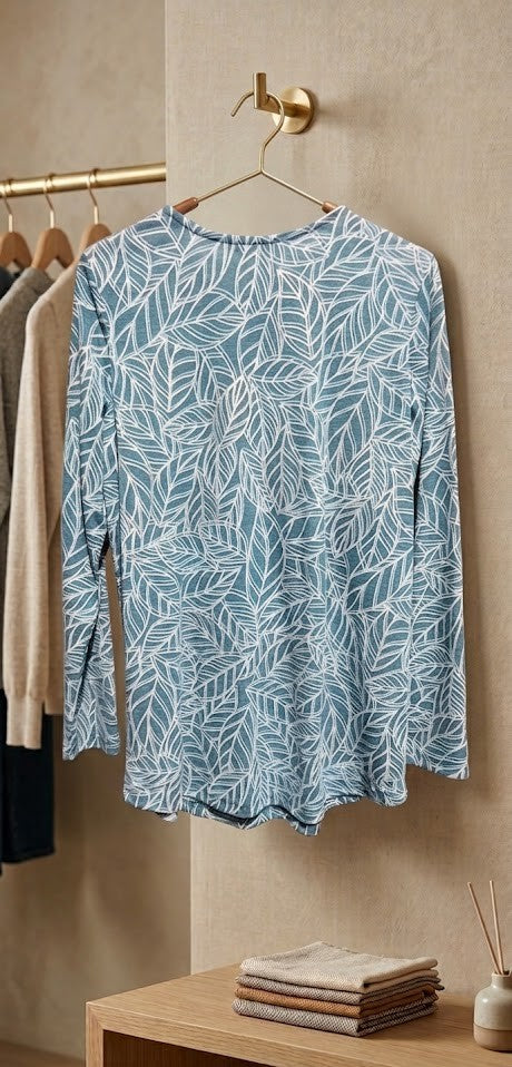 Milady’s Leaf Print Long-Sleeve Blouse – Size Small