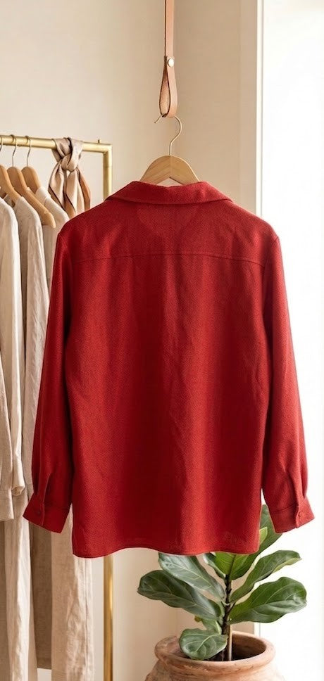 Cupid Classic Button-Down Blouse - Size 40 (Excellent Condition)