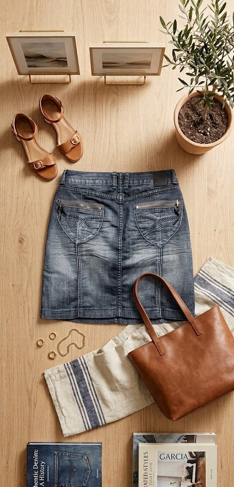 Garcia Distressed Denim Mini Skirt with Zipper Pockets – Size M