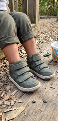 Pre-Loved Toddler Boys' Olive Camo High-Top Sneakers - Size 6