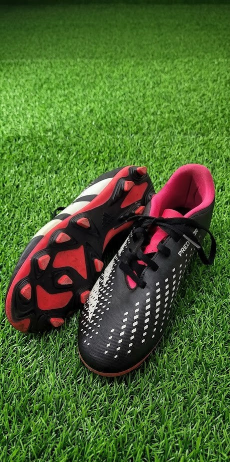 Adidas Predator Accuracy Kids' Football Cleats - Size 5 (Like New)