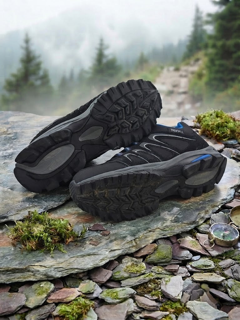 Seven Mile Men's Black & Blue Softshell Hiking Shoes – Size 14 (Excellent Condition)