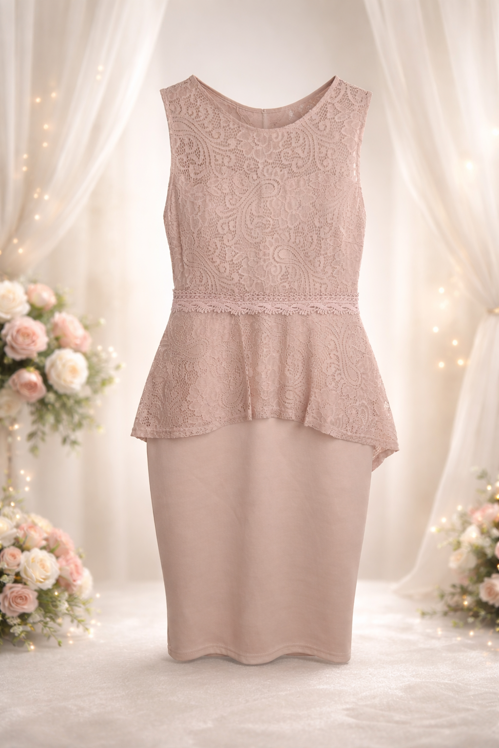 Ladies Sleeveless Evening Dress