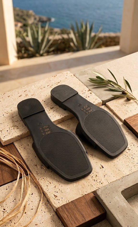 Unreal Brand Buckle Slides | Black, Size 8 (New)